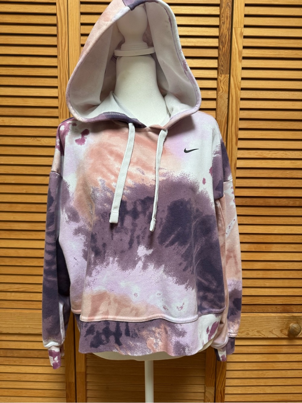 Nike Get Fit Women’s French Terry Tie-Dye Training Hoodie Small Festival Comfy